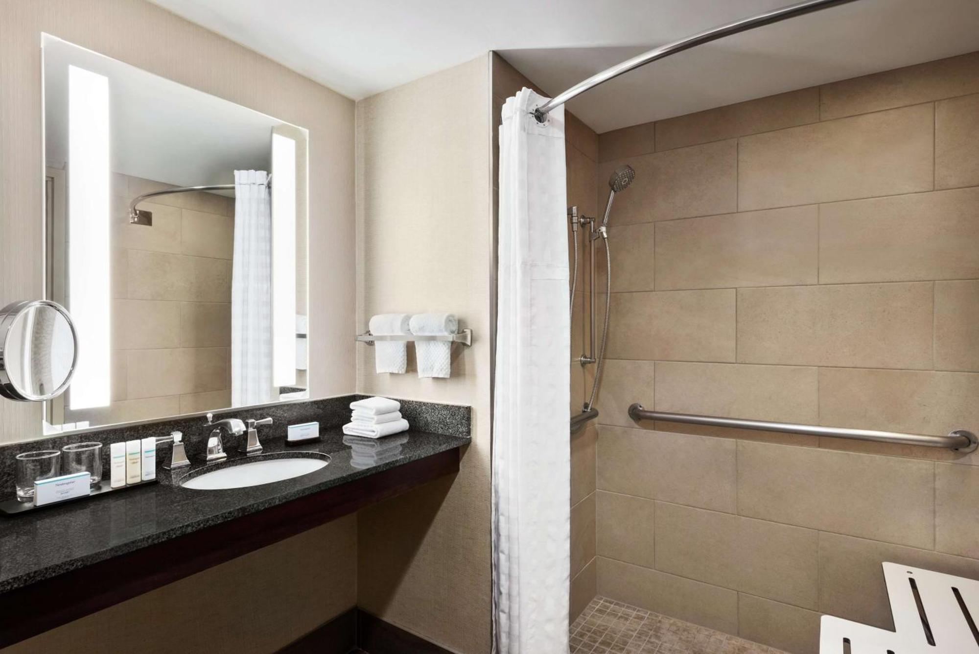 Embassy Suites By Hilton Columbus Дъблин Екстериор снимка