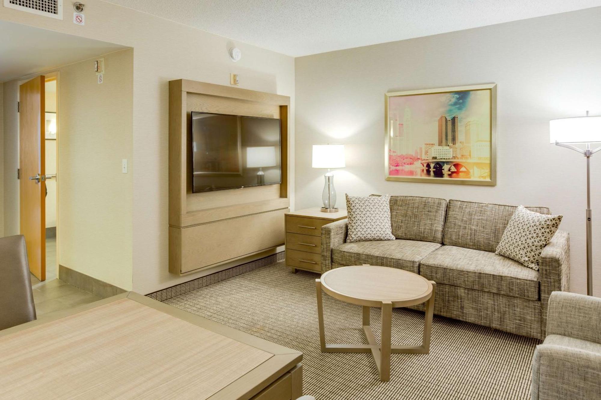 Embassy Suites By Hilton Columbus Дъблин Екстериор снимка