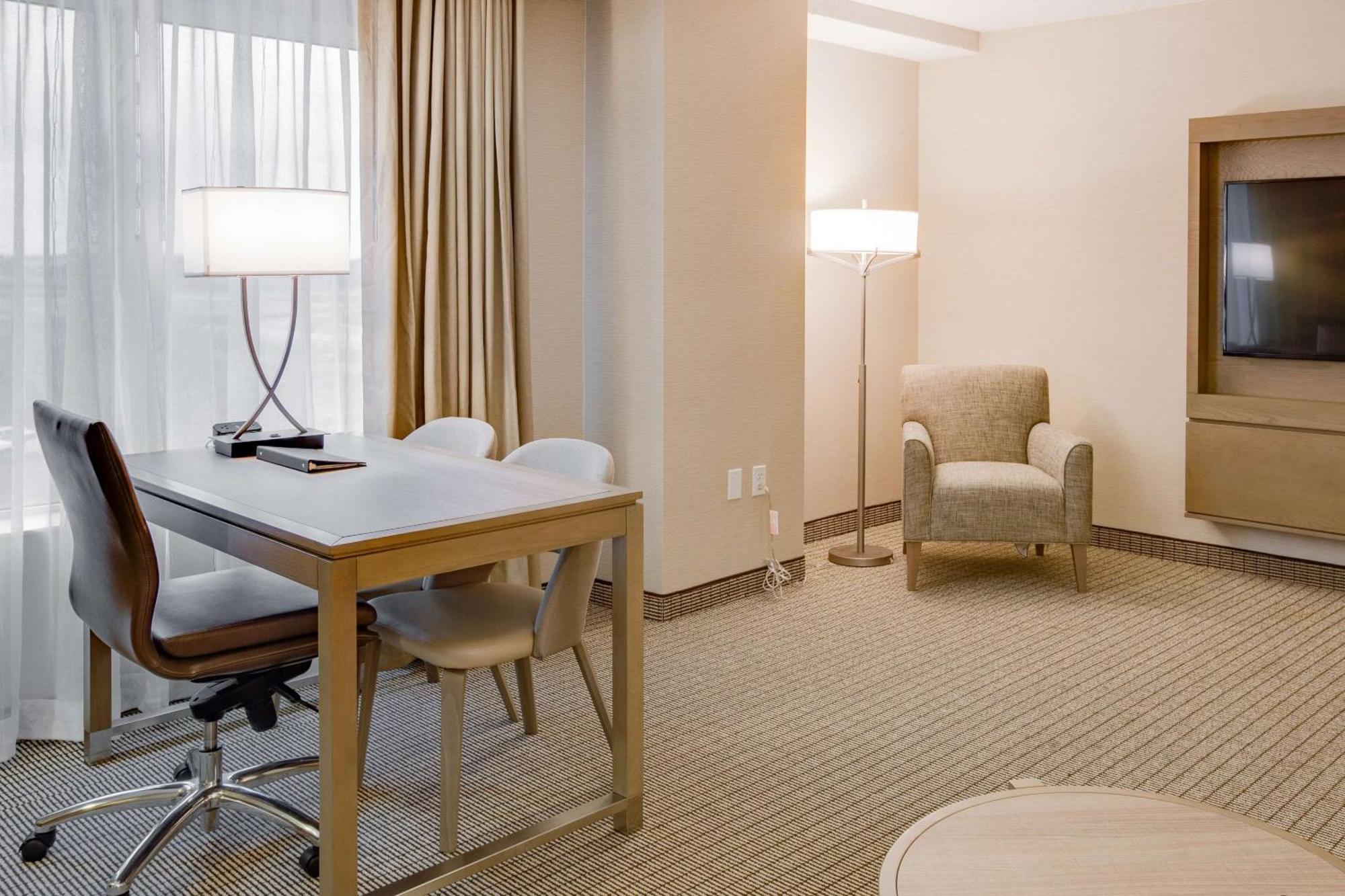 Embassy Suites By Hilton Columbus Дъблин Екстериор снимка