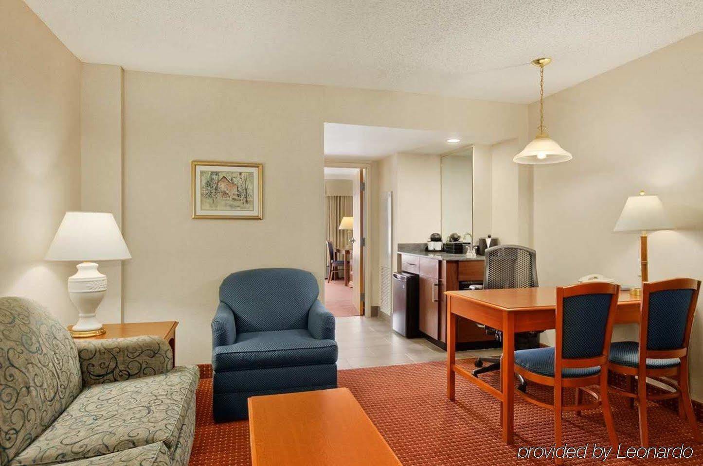Embassy Suites By Hilton Columbus Дъблин Екстериор снимка